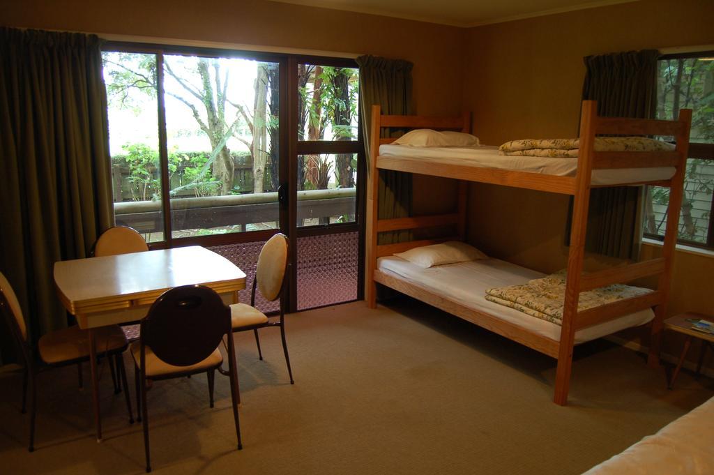 Wheatly Downs Farmstay And Backpackers Хауера Екстериор снимка