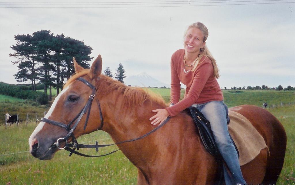 Wheatly Downs Farmstay And Backpackers Хауера Екстериор снимка